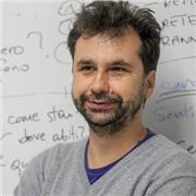 Sei alla ricerca di un insegnante madrelingua e certificato con molti anni di esperienza?Contattami e iniziamo a lavorare insieme.